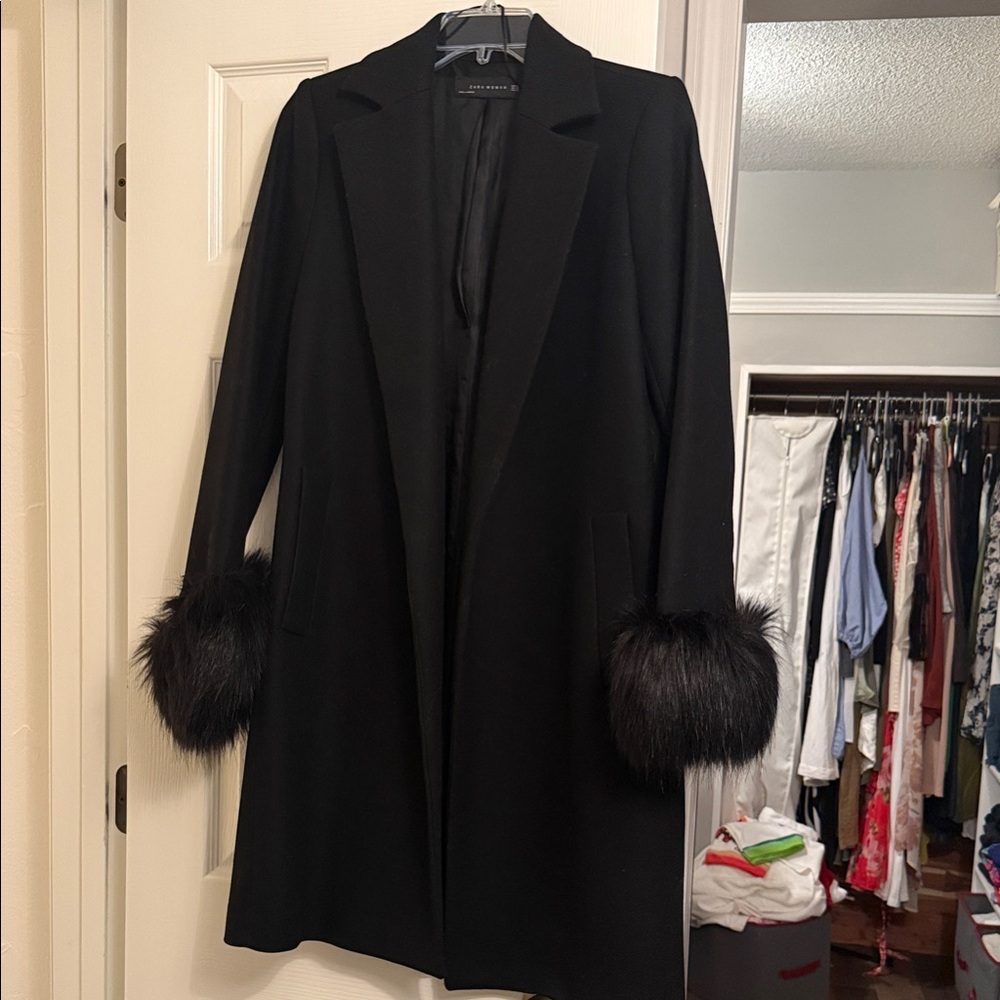 Elegant Black Coat with Faux Fur Cuffs